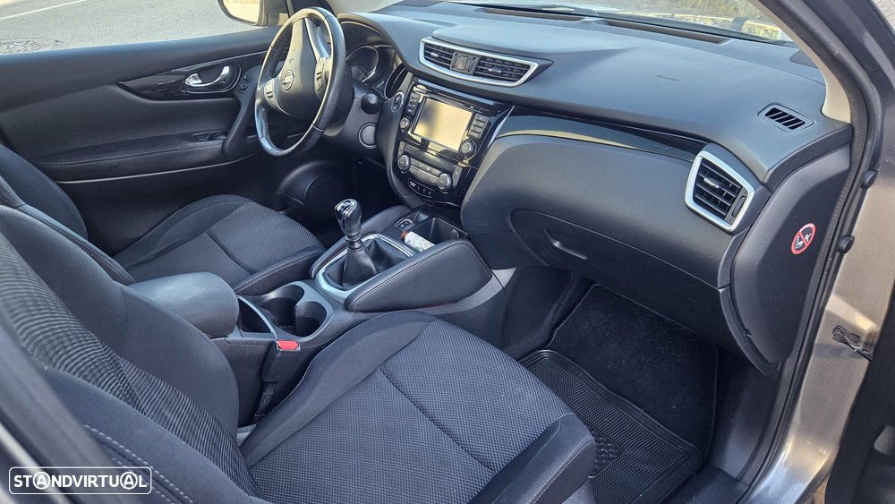 Nissan Qashqai 1.5 dCi N-Connecta Business - 10
