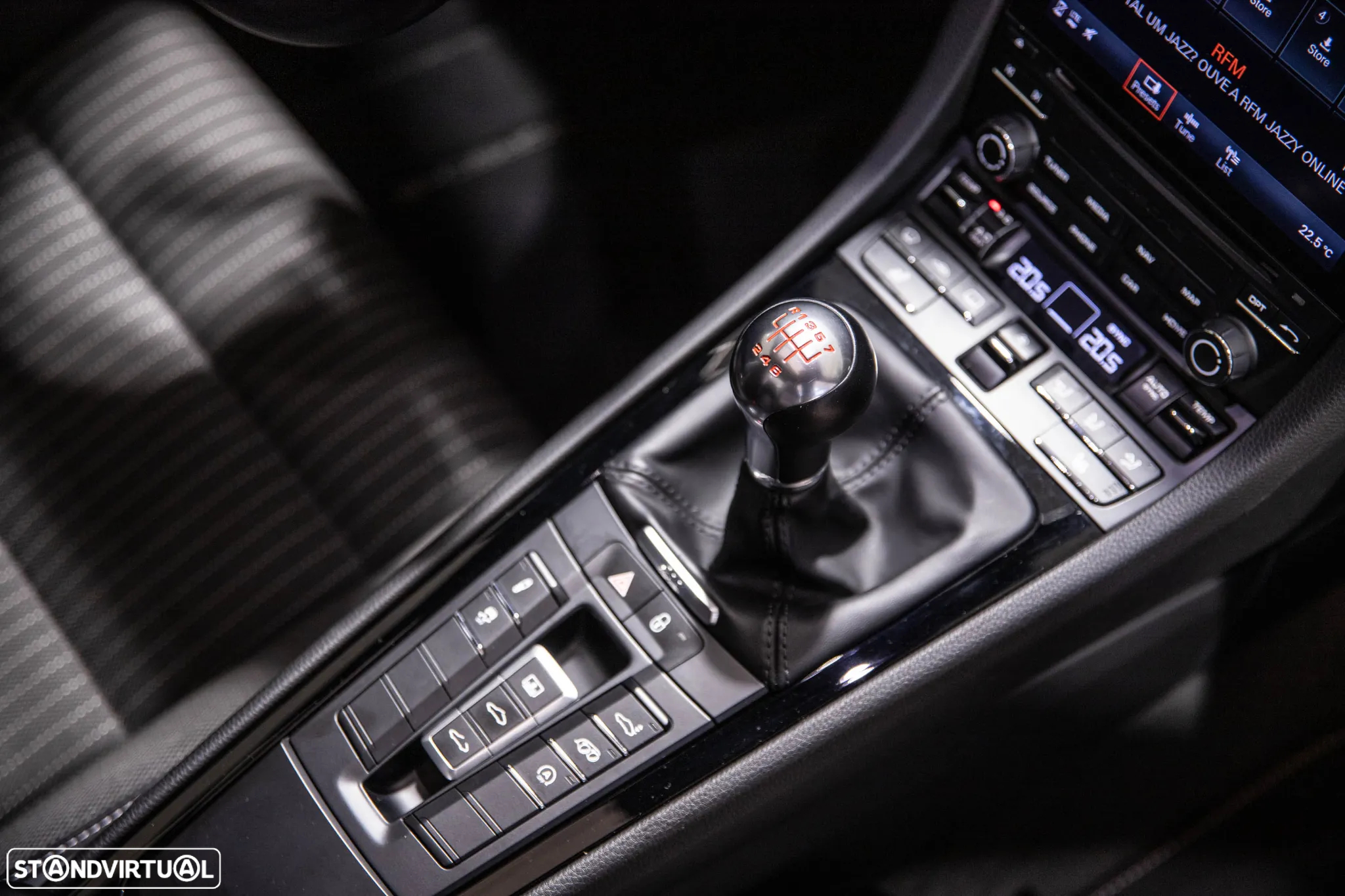 Porsche 911 (991) Carrera T - 21