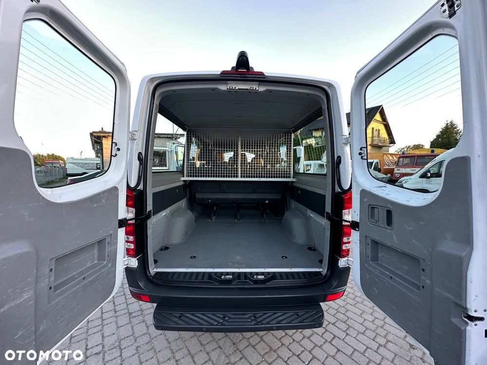 Mercedes-Benz SPRINTER 319 CDI 4X4 V6 190 KM 9 OSOBOWY - 13