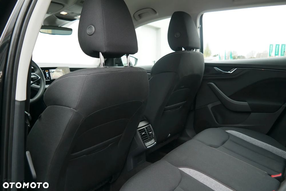 Skoda Kamiq 1.5 TSI Selection - 8