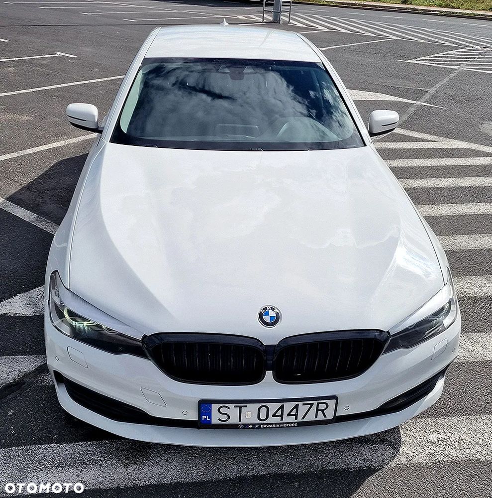 BMW Seria 5 518d Business Edition - 24
