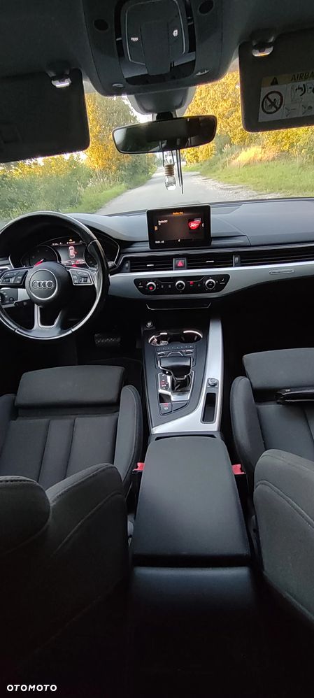 Audi A4 Avant 2.0 TDI Quattro Design S tronic - 6