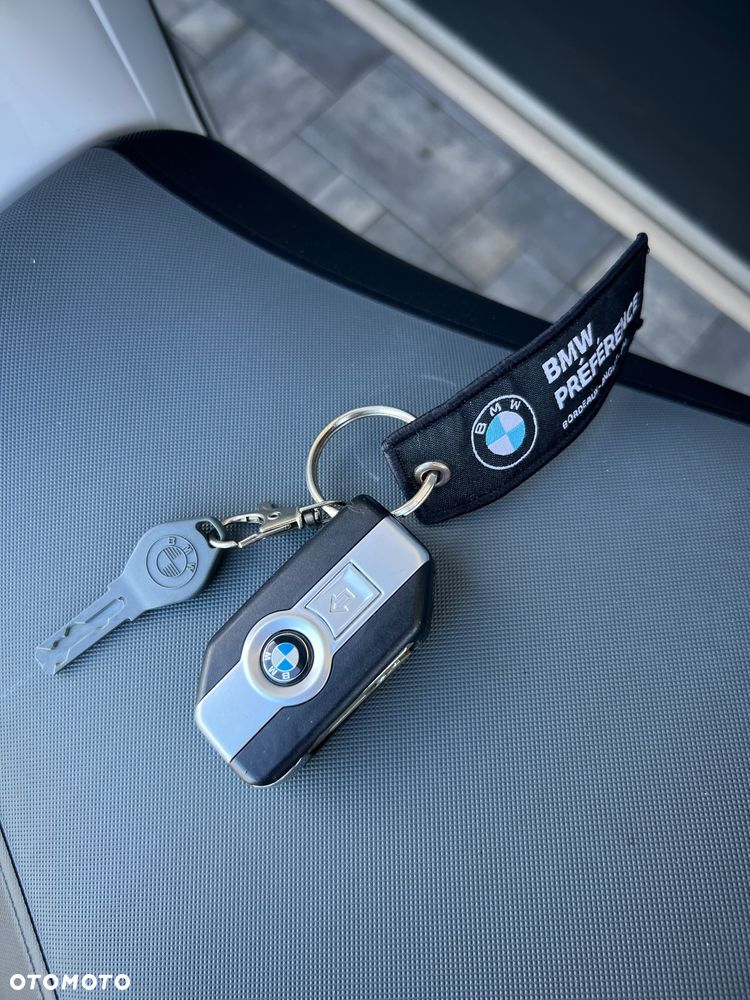 BMW F - 14