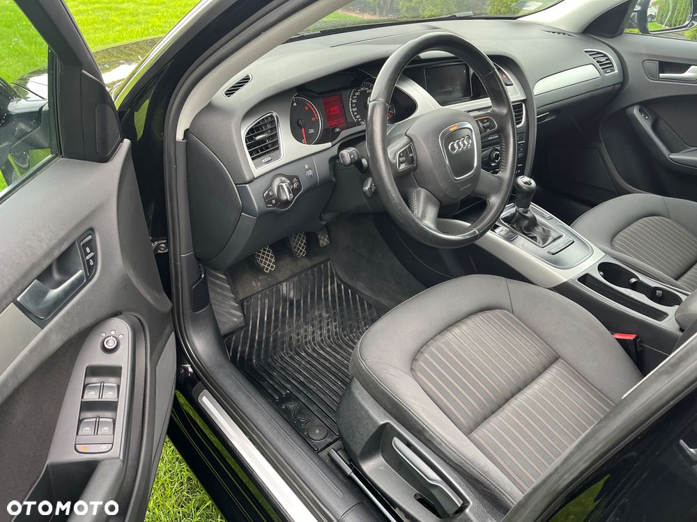 Audi A4 Avant 2.0 TDI DPF Ambition - 16