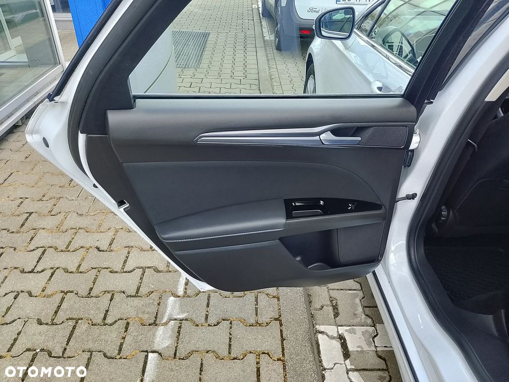 Ford Mondeo 2.0 EcoBlue Titanium - 15