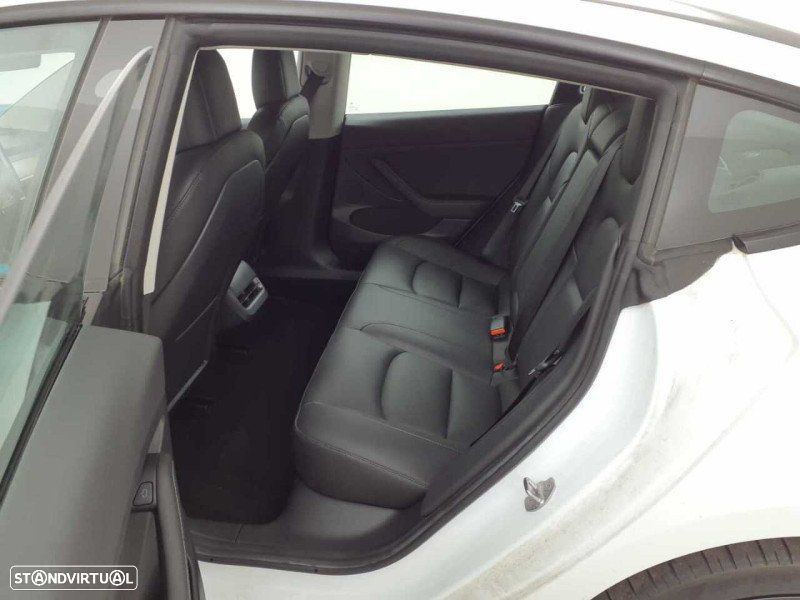 Tesla Model 3 Long Range AWD Dual Motor Performance - 7