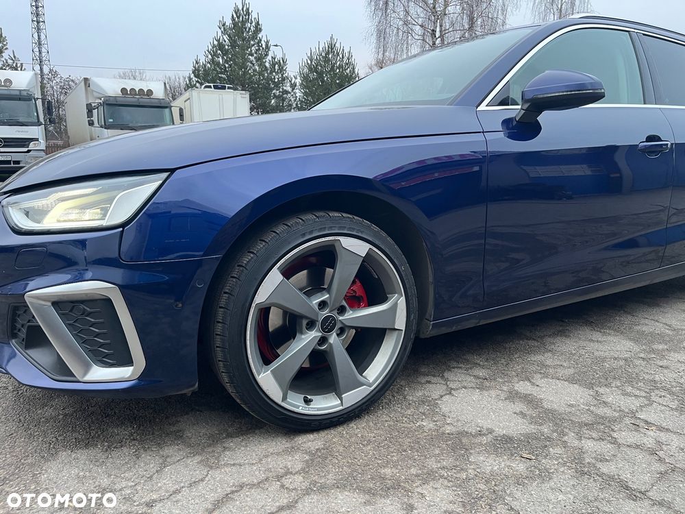 Audi A4 Avant 2.0 TDI S tronic - 8