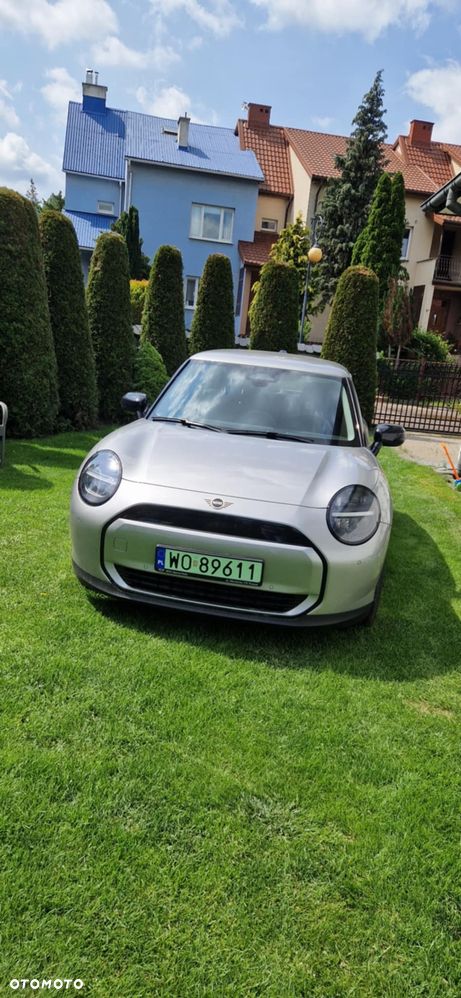 MINI Cooper E 40.7 Linia Essential - 3