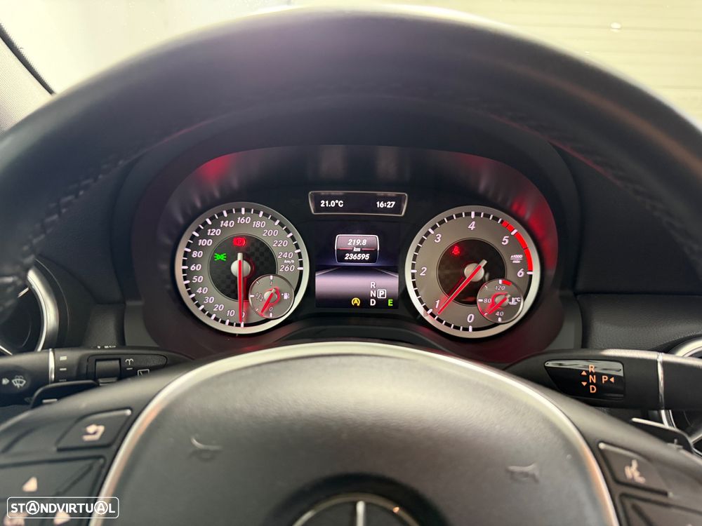 Mercedes-Benz A 180 d Urban Aut. - 25
