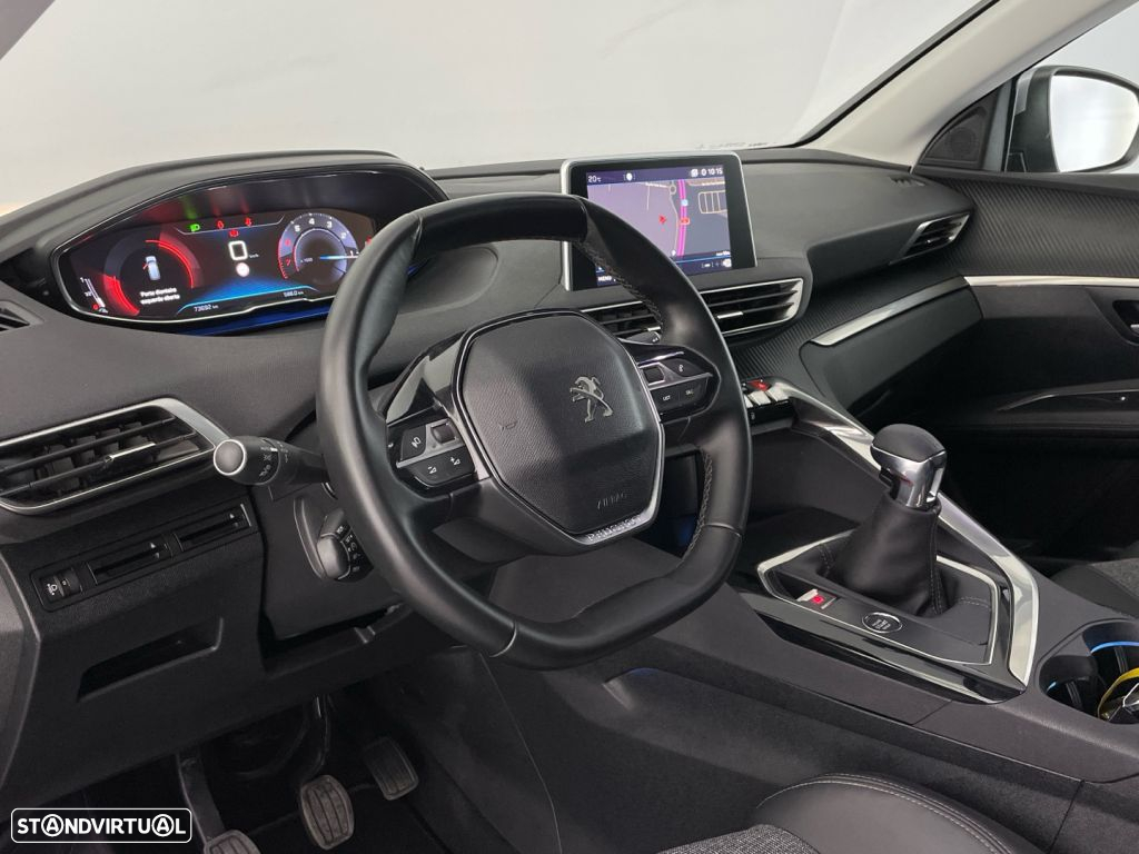 Peugeot 3008 1.2 PureTech Allure - 17