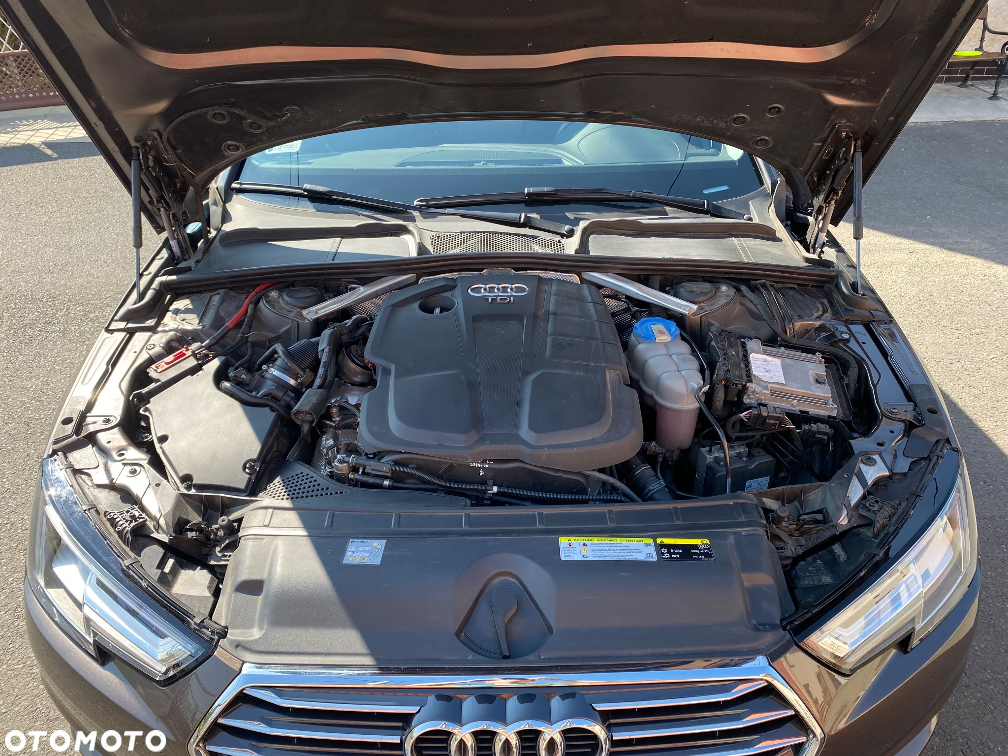 Audi A4 2.0 TDI Design S tronic - 25