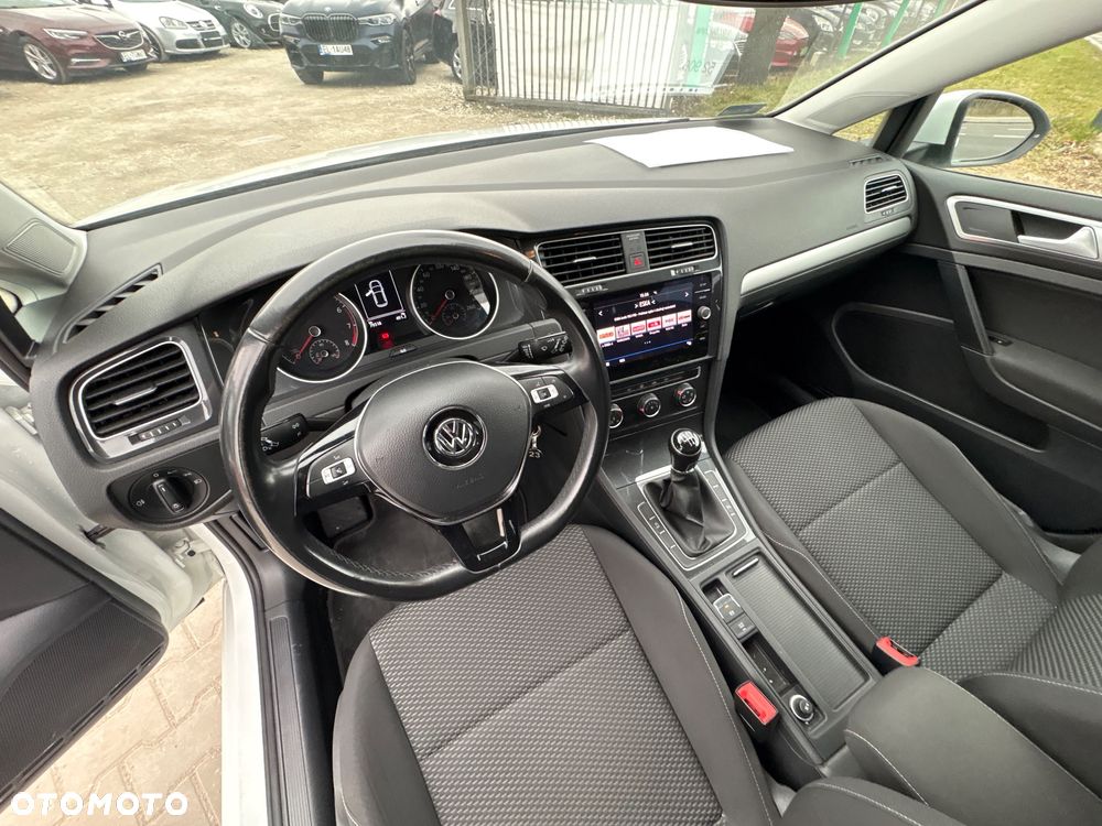 Volkswagen Golf 1.0 TSI Highline - 9