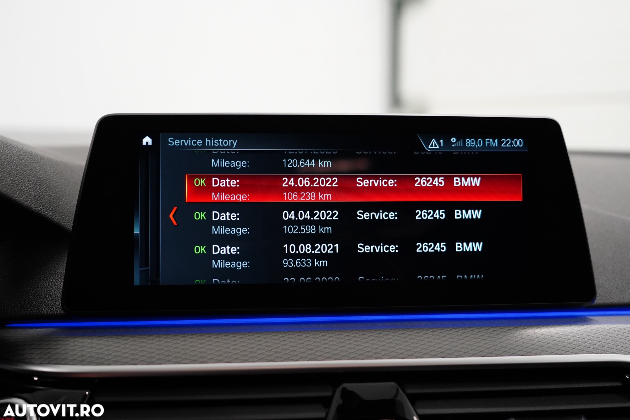 BMW Seria 5 520d xDrive AT - 24
