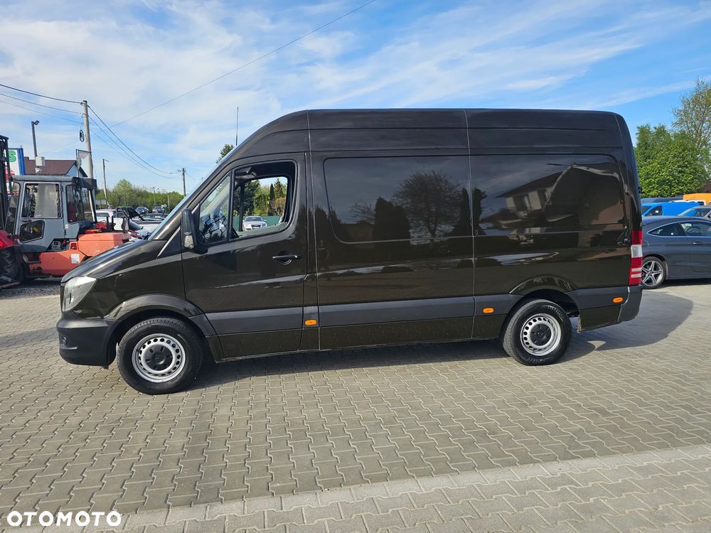 Mercedes-Benz Sprinter - 6