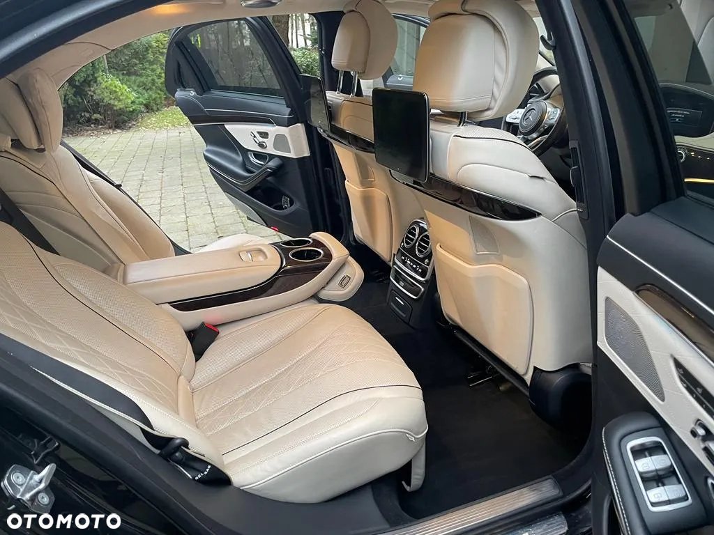 Mercedes-Benz Klasa S 400 d 4-Matic L 9G-TRONIC - 11