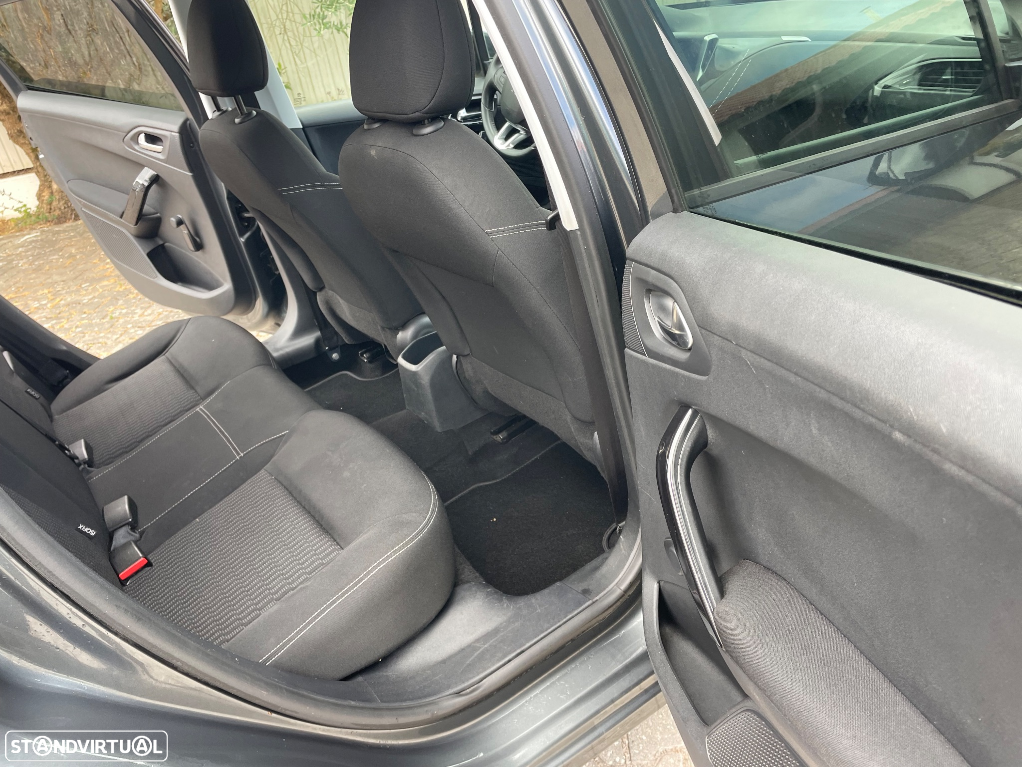 Peugeot 208 1.2 VTi Active - 18