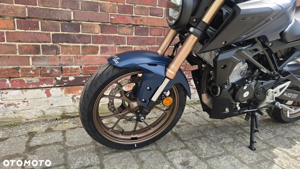Honda CB - 5