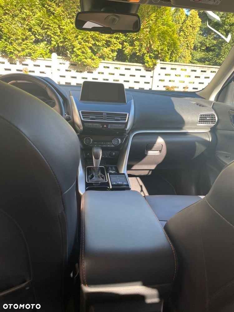 Mitsubishi Eclipse Cross 1.5 T GPF Instyle CVT 4WD - 21