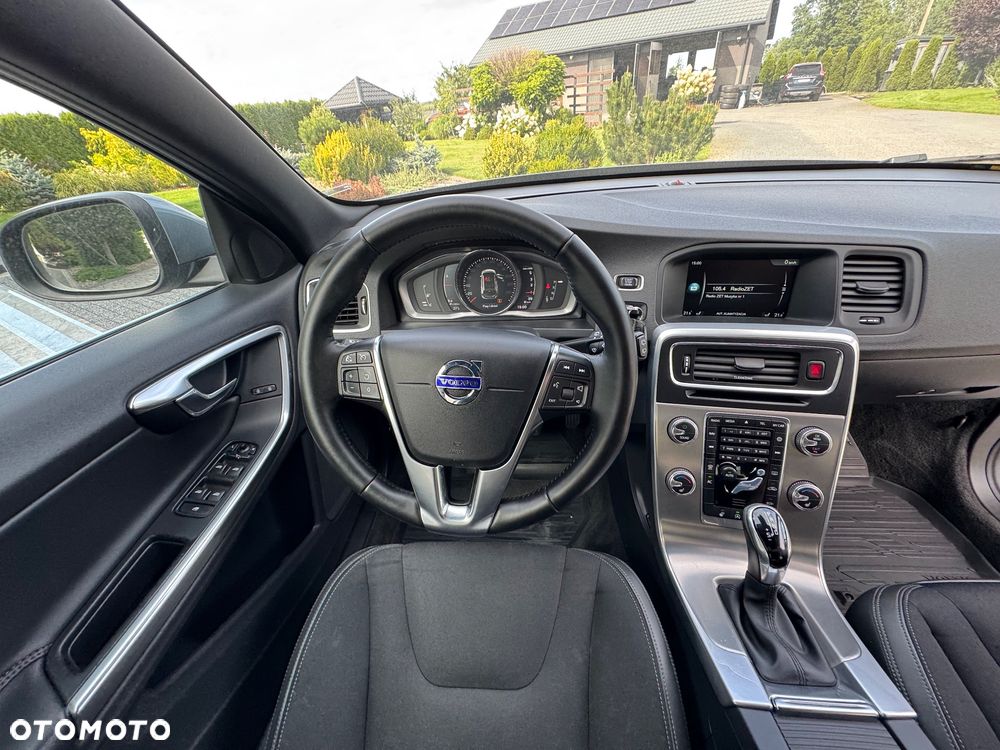 Volvo V60 D4 Drive-E Summum - 13