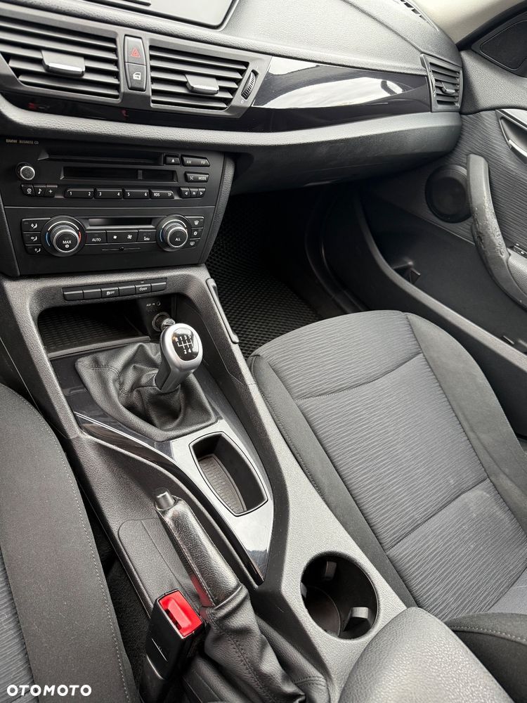 BMW X1 sDrive18d - 17