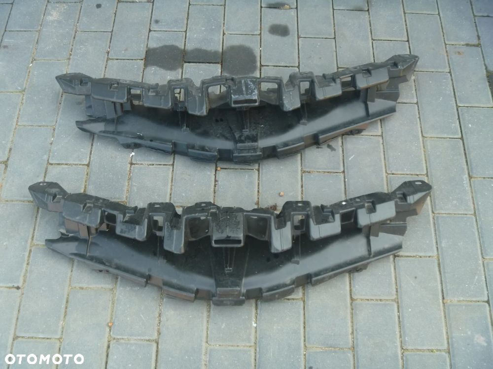 TOYOTA YARIS III 2011-2014 ZDERZAK PRZEDNI - 8