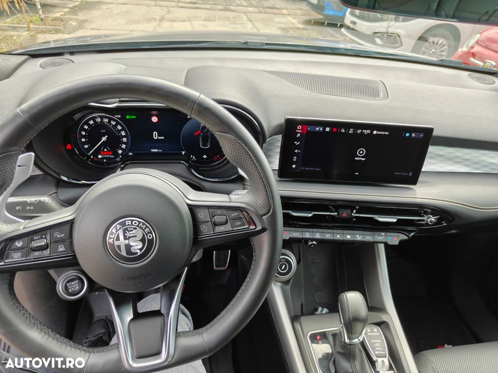 Alfa Romeo Tonale 1.6 FWD AT Veloce - 10