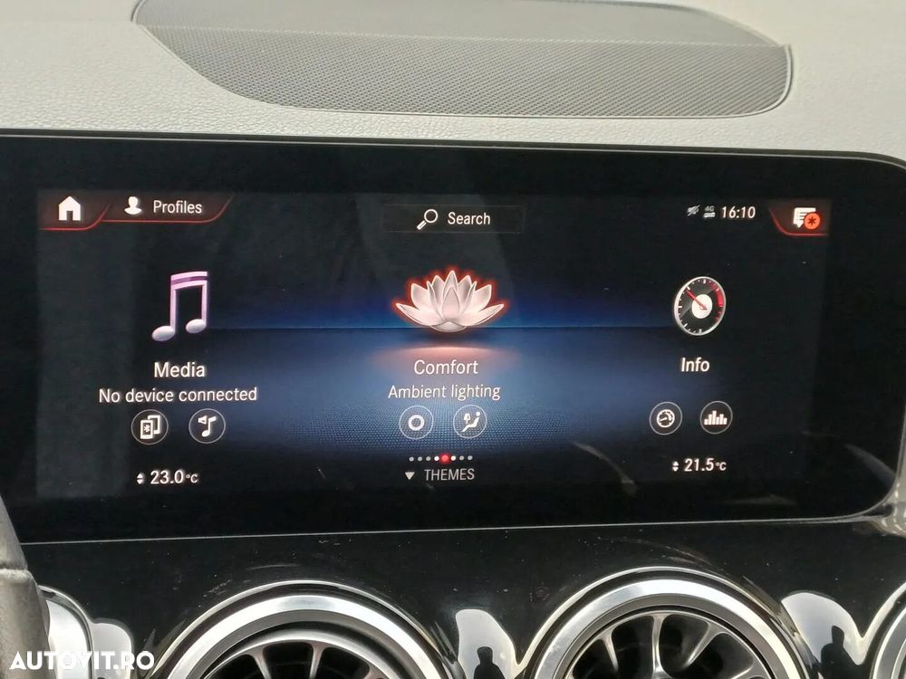 Mercedes-Benz GLB - 20