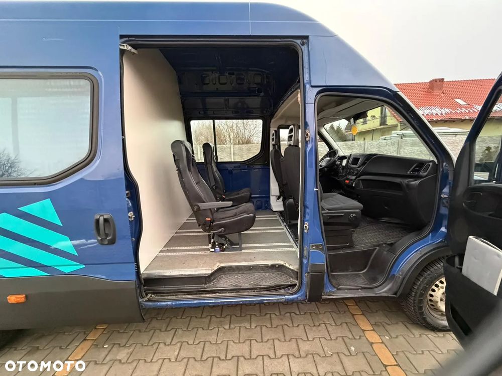 Iveco Daily 35S18 - 21