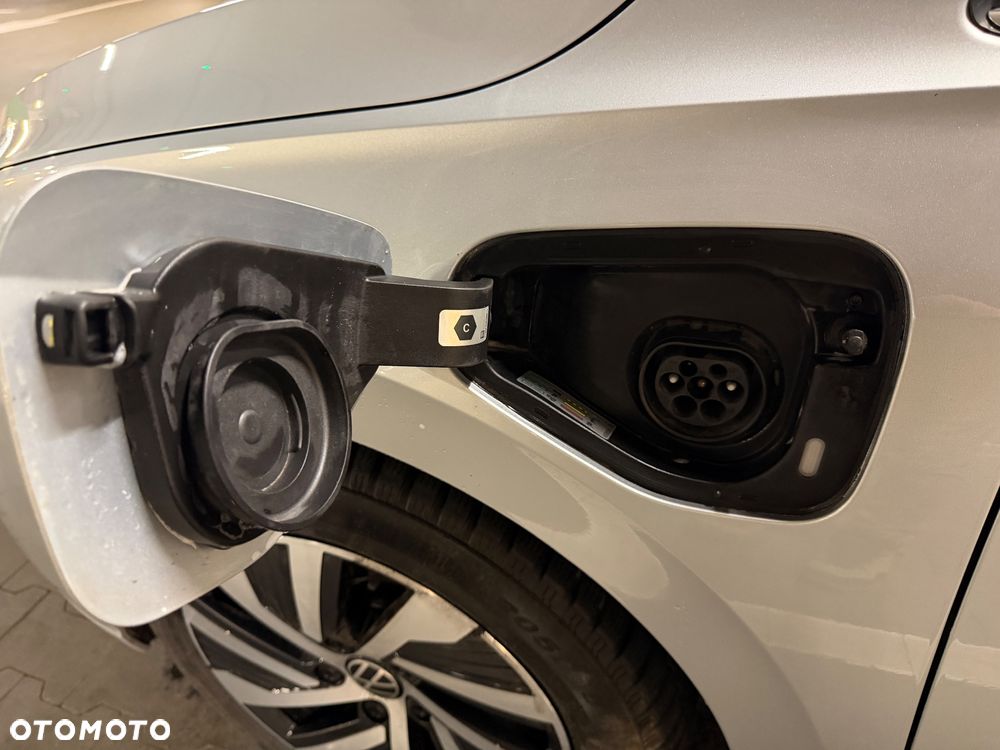 Volkswagen Golf - 13