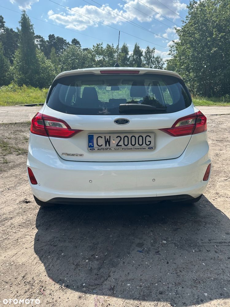 Ford Fiesta - 2