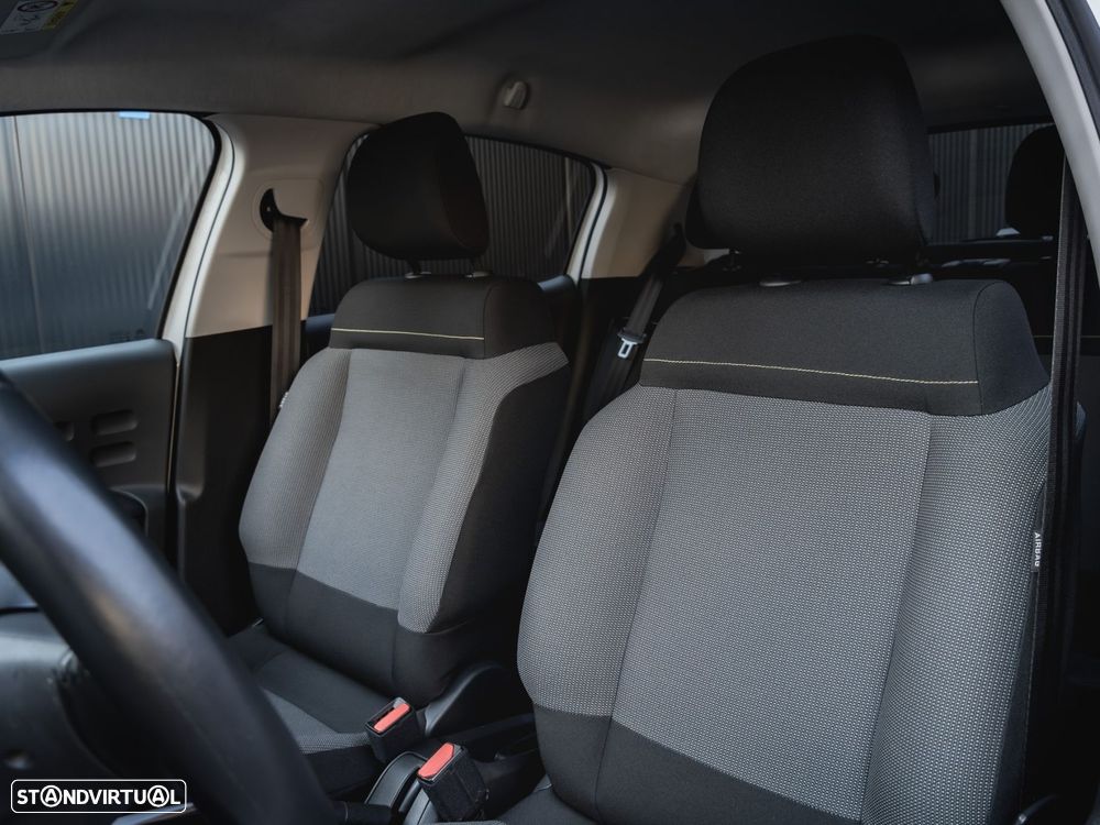 Citroën C3 1.2 PureTech Feel - 21