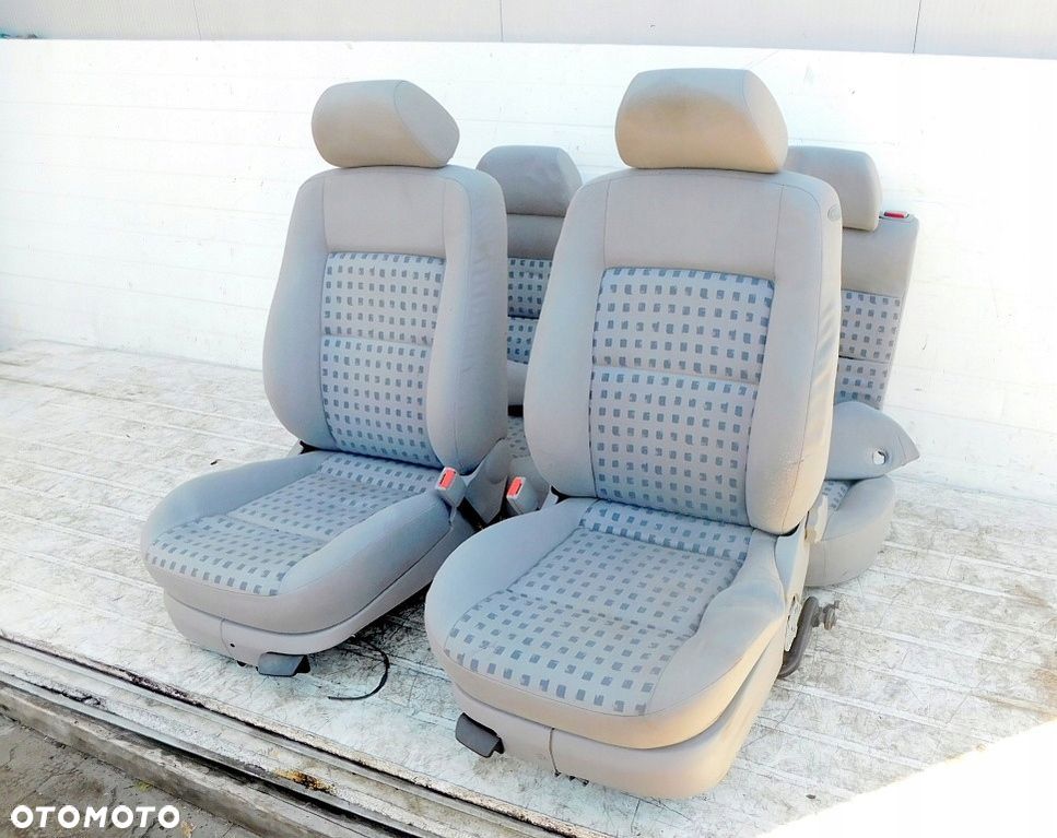 VW PASSAT B5 1.9TDI 00r FOTELE SIEDZENIA WNĘTRZE ŚRODEK KOMPLET JASNE KOMBI - 2