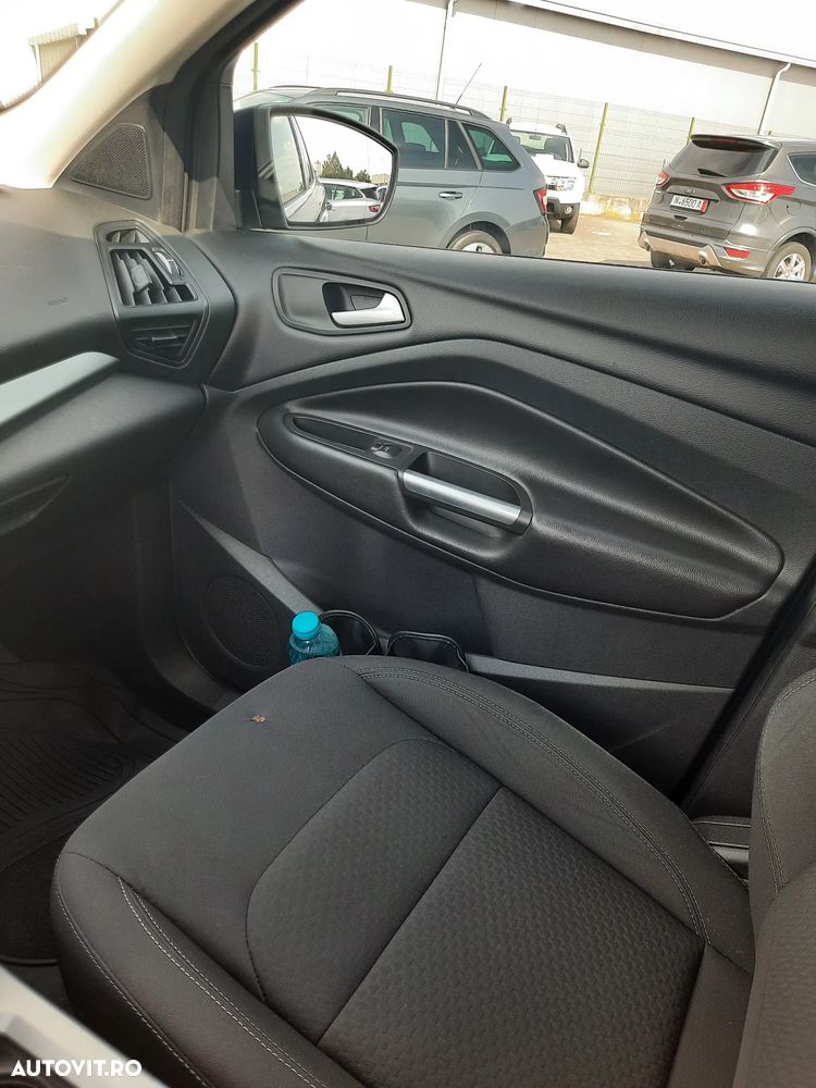 Ford Kuga 1.5 EcoBoost 2WD Trend - 10