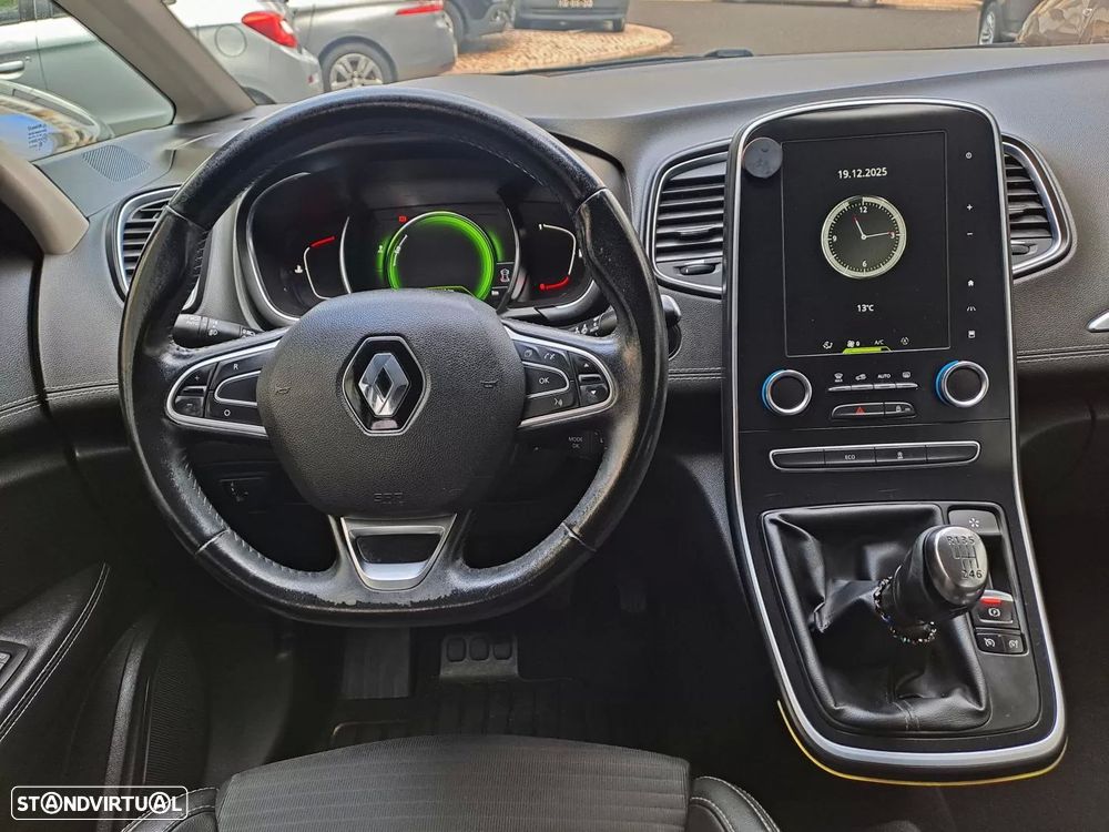 Renault Grand Scénic 1.6 dCi Intens SS - 12