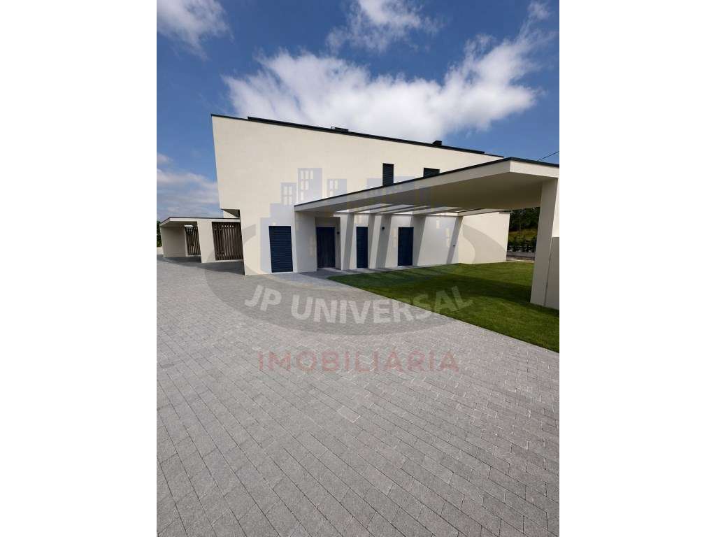 Moradia T3 Exclusivas , Garagem, Jardim e Acabamentos de Luxo - Grande imagem: 5/32