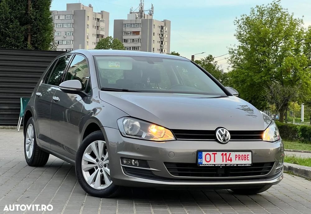 Volkswagen Golf 1.6 TDI (BlueMotion Technology) Comfortline - 1