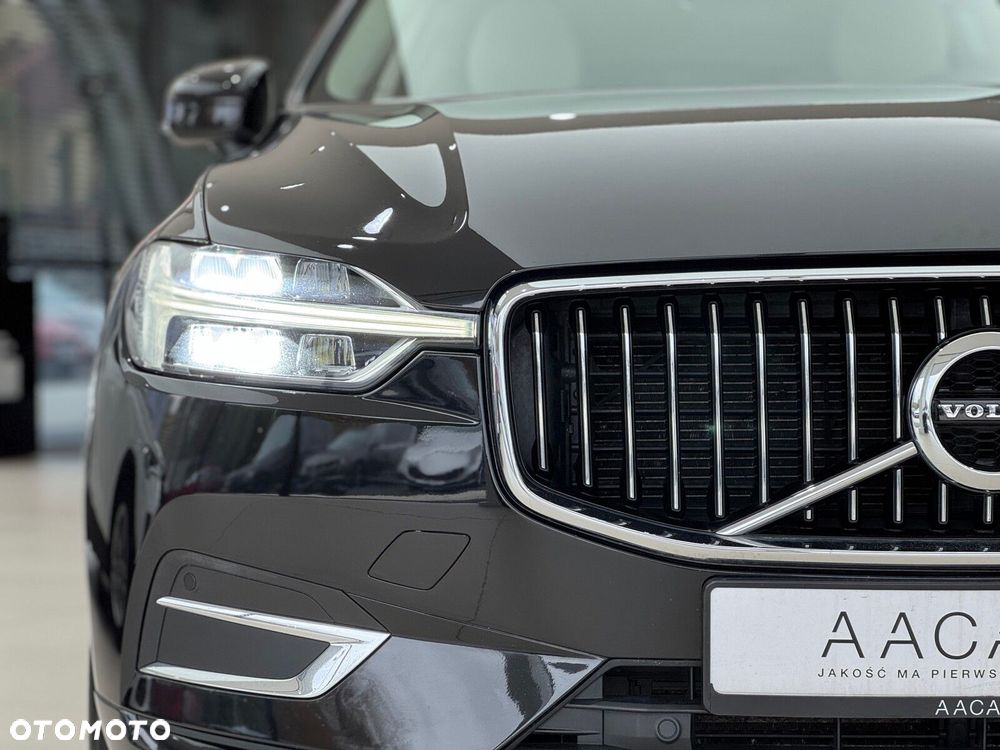 Volvo XC 60 D5 AWD Inscription - 40