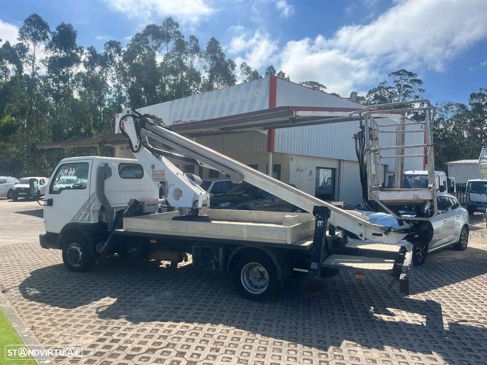 Nissan CABSTAR 3.0 BARQUINHA - 5