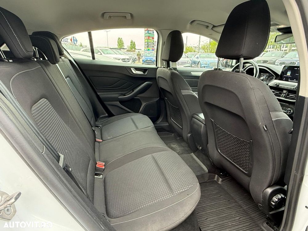 Ford Focus 1.5 EcoBlue Titanium - 20
