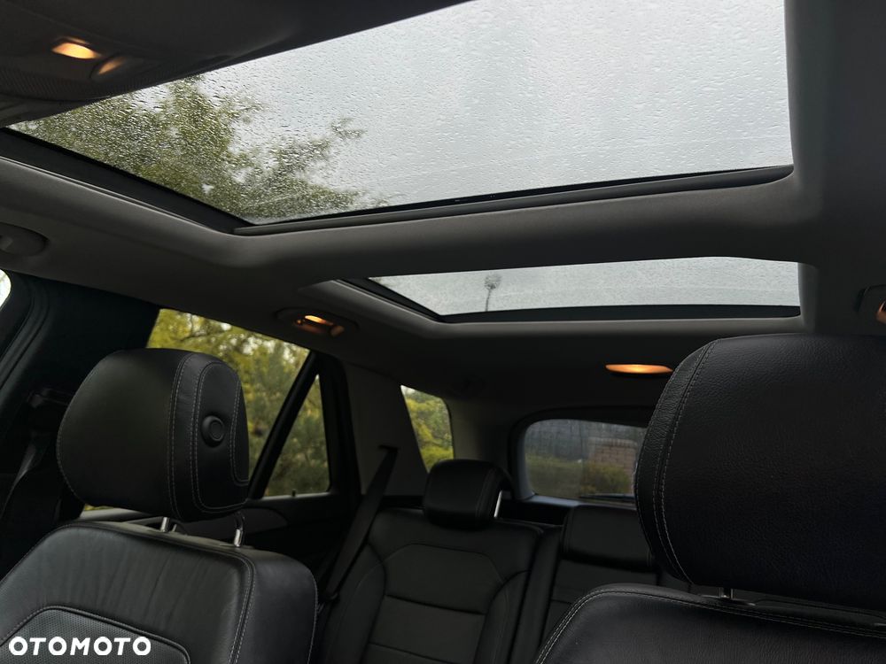 Mercedes-Benz ML - 13