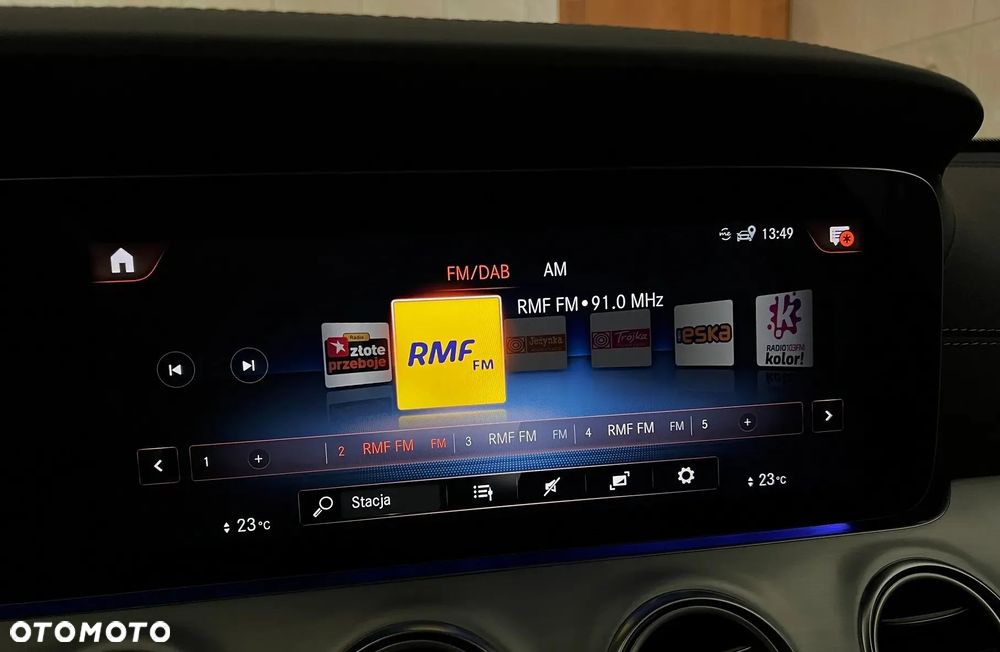 Mercedes-Benz Klasa E 220 d T 9G-TRONIC AMG Line - 11