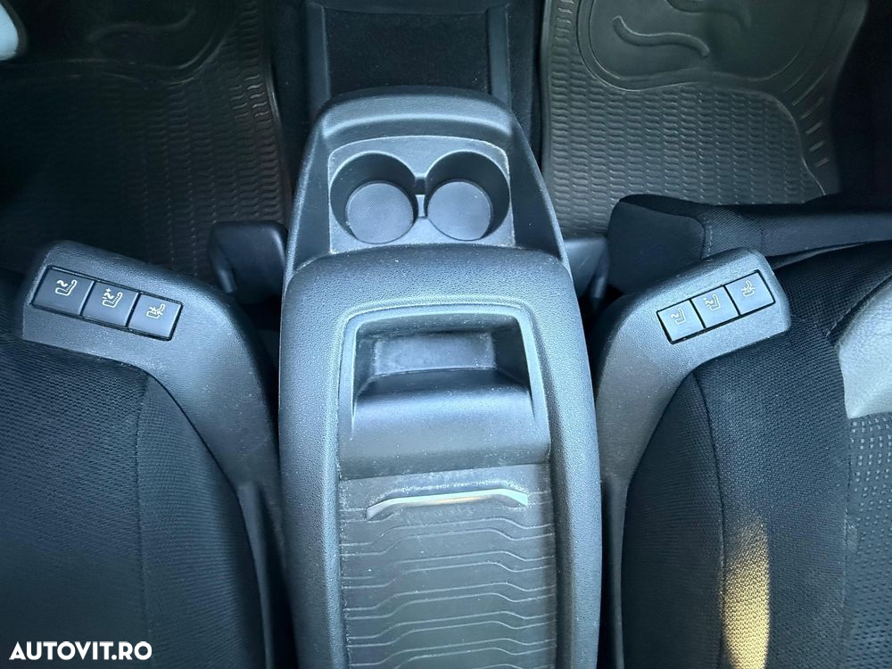Citroën C4 Grand Picasso BlueHDi 150 EAT6 Exclusive - 25