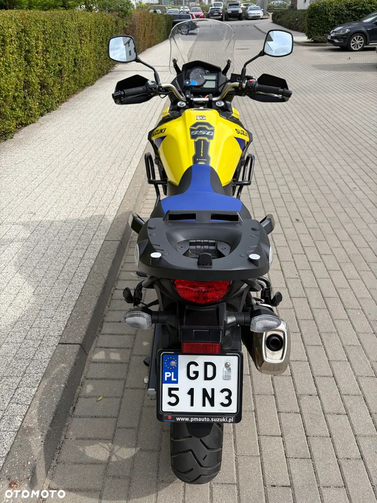 Suzuki V-STROM - 3