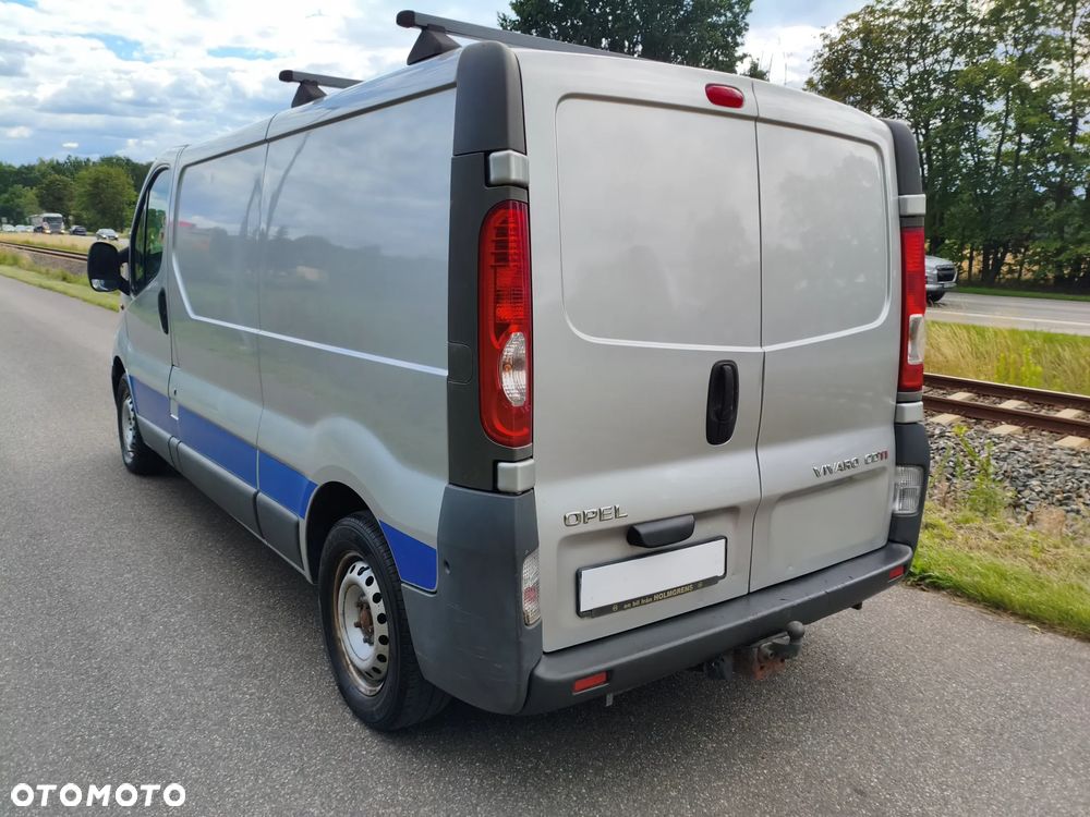 Opel Vivaro - 9