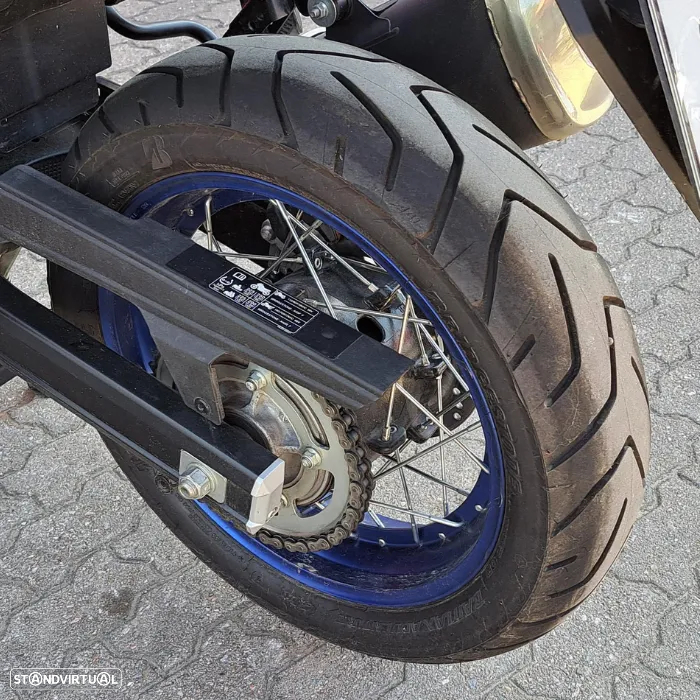 Suzuki VS V-Strom 650 - 6