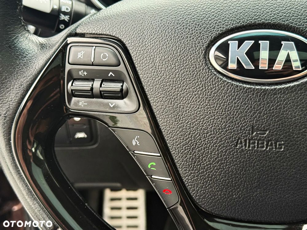 Kia Ceed 1.6 GDI Platinum Edition - 22