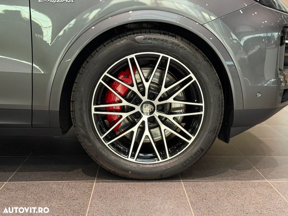 Porsche Cayenne S E-Hybrid - 28