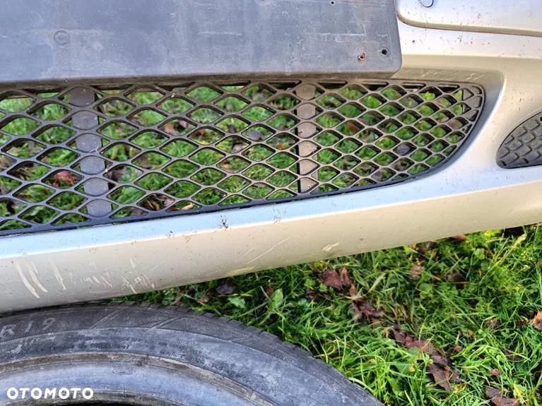 MERCEDES W211 ZDERZAK PRZEDNI PRZÓD CLASSIC PDC SPRYSKIWACZE 744 - 9