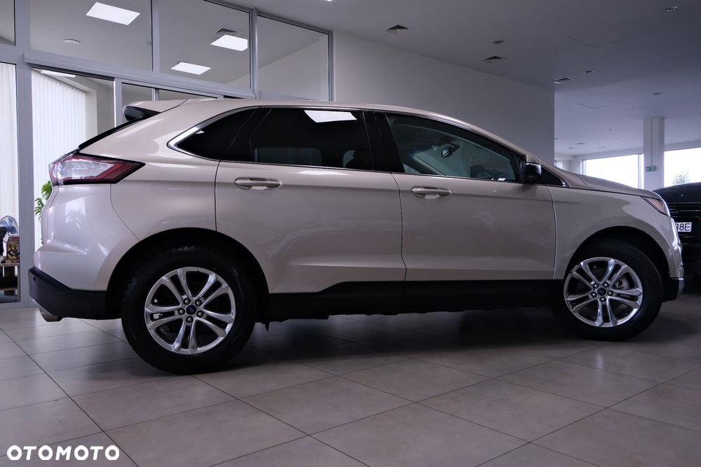 Ford Edge - 9