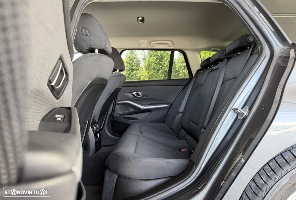 BMW 330 e Corporate Edition Auto - 11